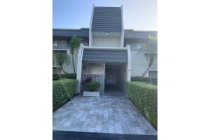 4120 Tivoli Court, Lake Worth, FL 33467 - MLS#B26006308