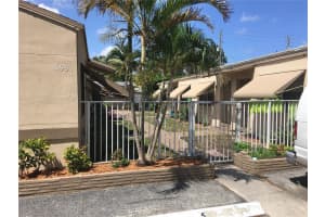 1927 Lincoln Street, Hollywood, FL 33020 - MLS#B26006349