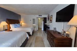 19201 Collins Avenue, Sunny Isles Beach, FL 33160 - MLS#B26006352