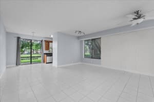 10538 10th Street, Plantation, FL 33322 - MLS#B26006353