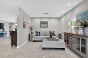 41 Stratford Lane, Boynton Beach, FL 33436 - MLS#B26006370