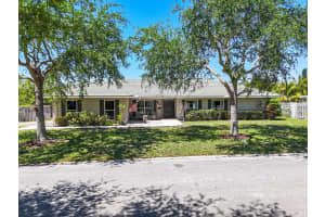 9901 37th Street, Coral Springs, FL 33065 - MLS#B26006376