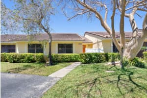 6731 Bridlewood Court, Boca Raton, FL 33433 - MLS#B26006436