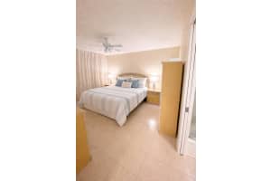 2740 22nd Avenue, Delray Beach, FL 33445 - MLS#B26006459