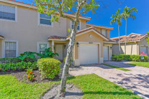 6437 Park Lake Circle, Boynton Beach, FL 33437 - MLS#B26006461