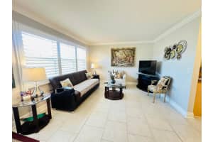 310 Grantham A 310, Deerfield Beach, FL 33442, Deerfield Beach, FL 33442 - MLS#B26006470