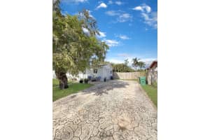 14314 109th Court, Miami, FL 33176 - MLS#B26006475