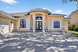 544 Nome Drive, Port Saint Lucie, FL 34984 - MLS#B26006481