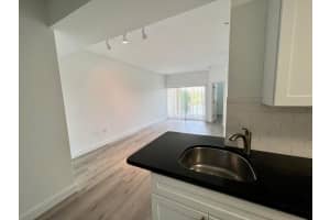 2040 Greenview Shores Boulevard, Wellington, FL 33414 - MLS#B26006482