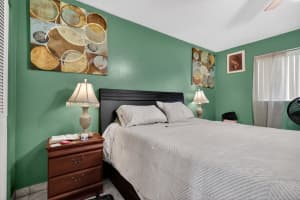 3990 42nd Avenue, Lauderdale Lakes, FL 33319 - MLS#B26006531