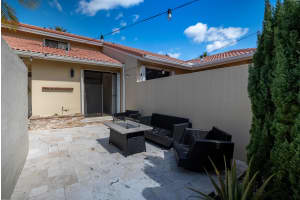 216 Old Meadow Way, Palm Beach Gardens, FL 33418 - MLS#B26006570