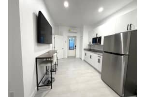 3418 Englewood Street, Port Saint Lucie, FL 34953 - MLS#B26006576