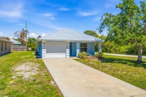 204 14th St Street, Vero Beach, FL 32962 - MLS#B26006581