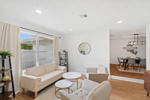 1019 Larch Way, Wellington, FL 33414 - MLS#B26006582