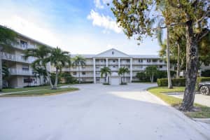 3515 Village Boulevard, West Palm Beach, FL 33409 - MLS#B26006619