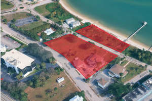 515 Indian River Drive, Fort Pierce, FL 34950 - MLS#B26006623