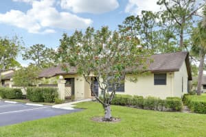 235 Manchineel Court, Royal Palm Beach, FL 33411 - MLS#B26006632