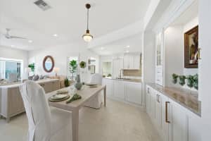 8810 Sea Oaks Way, Vero Beach, FL 32963 - MLS#B26006640