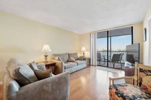 116 Lake Emerald Drive, Oakland Park, FL 33309 - MLS#B26006646