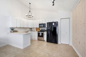 5537 Eagle Lake Drive, Palm Beach Gardens, FL 33418 - MLS#B26006648