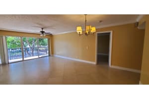 8781 Wiles Road, Coral Springs, FL 33067 - MLS#B26006686