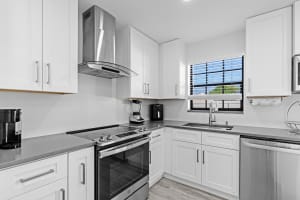 1713 Roy Drive, West Palm Beach, FL 33415 - MLS#B26006696