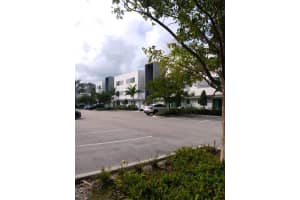 3050 68th Street, Fort Lauderdale, FL 33309 - MLS#B26006737