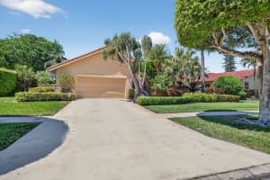 20021 Back 9 Drive, Boca Raton, FL 33498 - MLS#B26006747