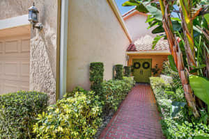 20021 Back 9 Drive, Boca Raton, FL 33498 - MLS#B26006747