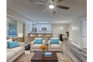 400 Luna Court, Hollywood, FL 33021 - MLS#B26006750