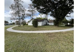 12305 Sawgrass Court, Wellington, FL 33414 - MLS#B26006754