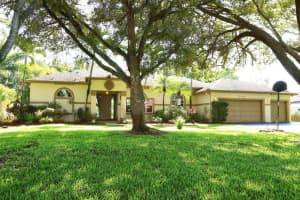 5330 199th Avenue, Pembroke Pines, FL 33332 - MLS#B26006774