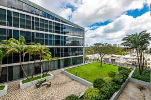 2960 207th Street, Aventura, FL 33180 - MLS#B26006784