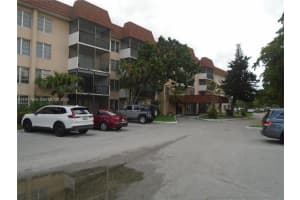 4176 Inverrary Drive, Lauderhill, FL 33319 - MLS#B26006839