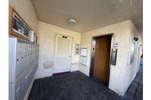 8970 Hollybrook Boulevard, Pembroke Pines, FL 33025 - MLS#B26006859