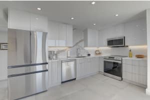 7754 Lakeside Boulevard, Boca Raton, FL 33434 - MLS#B26006893