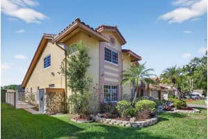 10750 18th Place, Plantation, FL 33322 - MLS#B26006946