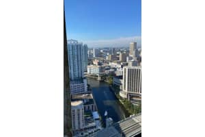 475 Brickell Avenue, Miami, FL 33131 - MLS#B26006951