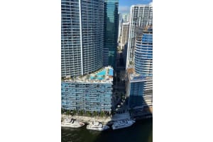 475 Brickell Avenue, Miami, FL 33131 - MLS#B26006951