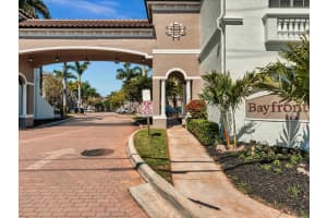 513 Bayfront Drive, Boynton Beach, FL 33435 - MLS#B26006970
