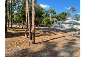 5325 Pioneer 17th Street, Clewiston, FL 33440 - MLS#B26006977