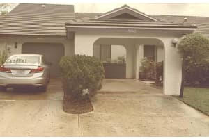 10062 Hickorywood Place, Boynton Beach, FL 33437 - MLS#B26006980