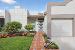 19000 Stewart Circle, Boca Raton, FL 33496 - MLS#B26007026