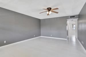 110 E Sheffield E, West Palm Beach, FL 33417, West Palm Beach, FL 33417 - MLS#B26007033