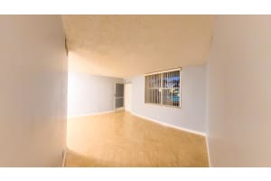 1131 4th Street, Boynton Beach, FL 33435 - MLS#B26007041