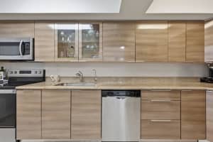 18011 Biscayne Boulevard, Aventura, FL 33160 - MLS#B26007044