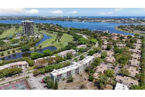 1638 Embassy Drive, West Palm Beach, FL 33401 - MLS#B26007050