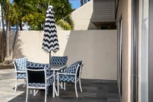 602 Executive Center Drive, West Palm Beach, FL 33401 - MLS#B26007057