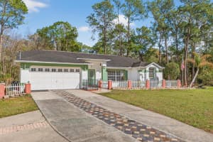 8016 West Drive, Wesley Chapel, FL 33544 - MLS#B26007064