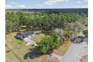 8016 West Drive, Wesley Chapel, FL 33544 - MLS#B26007064